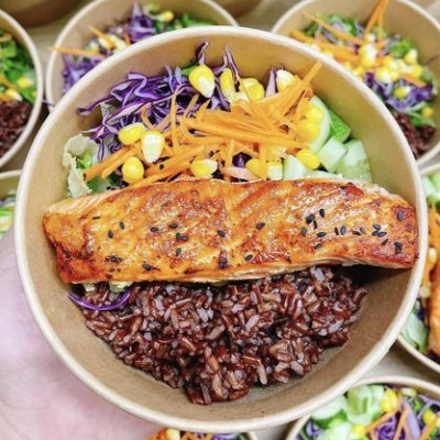 THỨ 2 - Cơm lứt cá BASA Sốt Teriyaki