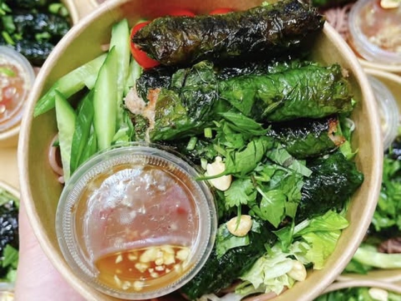 Thứ 4 - Bún Lứt Heo Lá Lốp